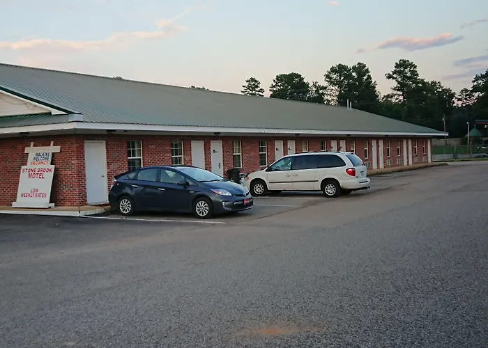 Stonebrook Inn