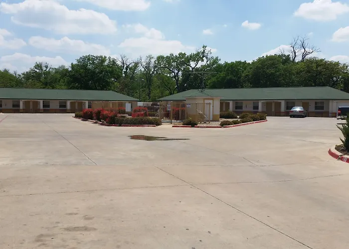 Haltom Inn Fort Worth