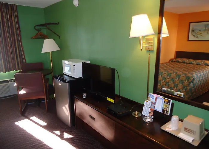 Budget Host Inn Somerset