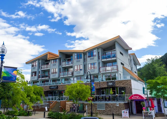 Harrison Beach Hotel