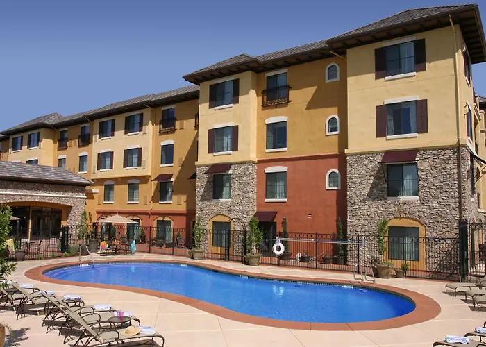 Holiday Inn Express & Suites El Dorado Hills By Ihg