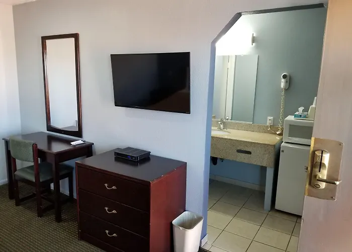 Travelodge By Wyndham Barstow