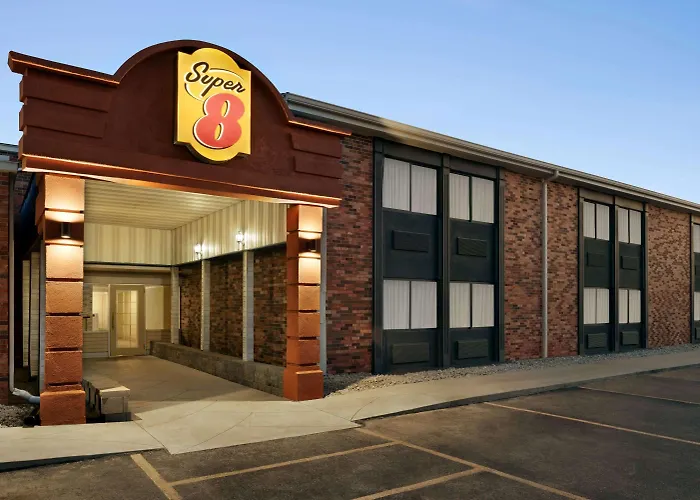 Super 8 By Wyndham Des Moines