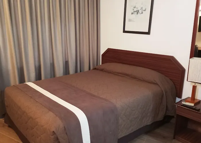 Hotel Alcala del Rio