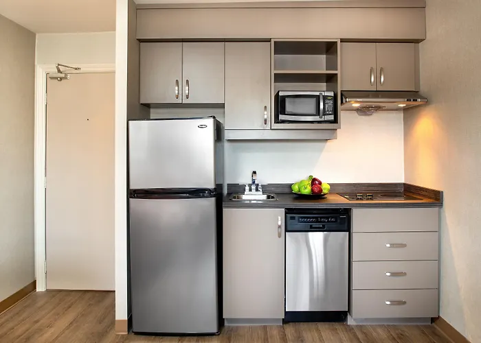 Canadas Best Value Inn-Richmond Hill