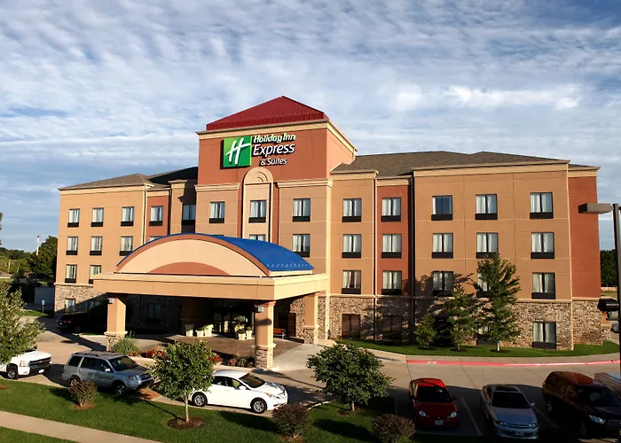 Holiday Inn Express And Suites Springfield Medical District By Ihg