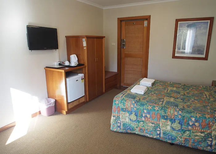 The Ascot Motel