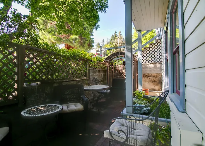 Winchester Inn