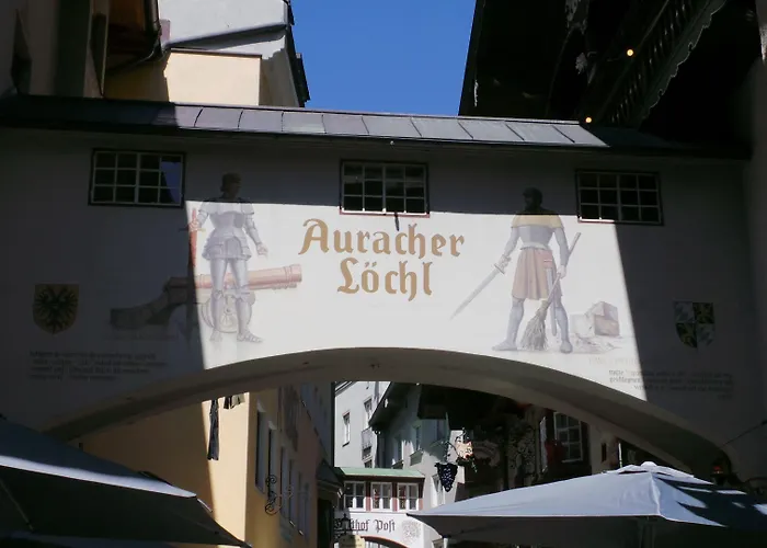 Boutique Hotel Im Auracher Loechl