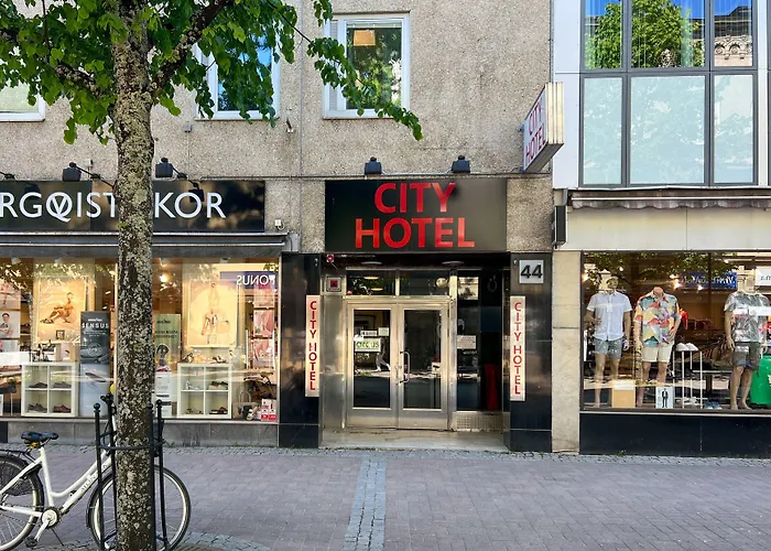 City Hotel