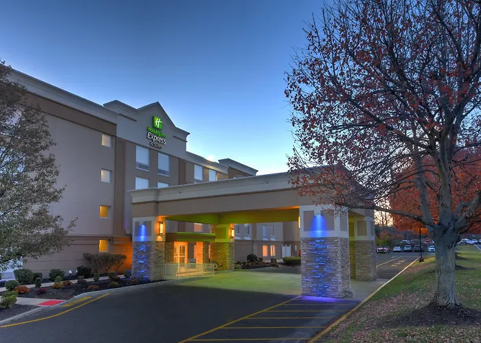 Holiday Inn Express & Suites West Long Branch - Eatontown By Ihg