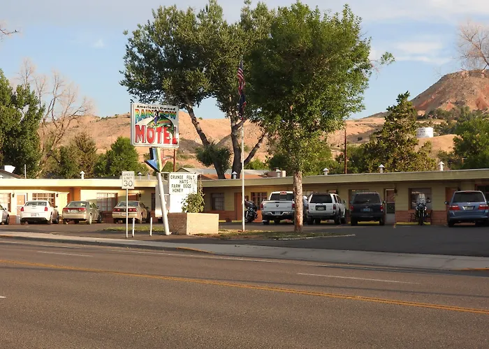 Rainbow Motel