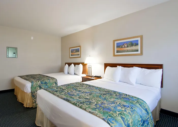 Travelodge By Wyndham Trenton