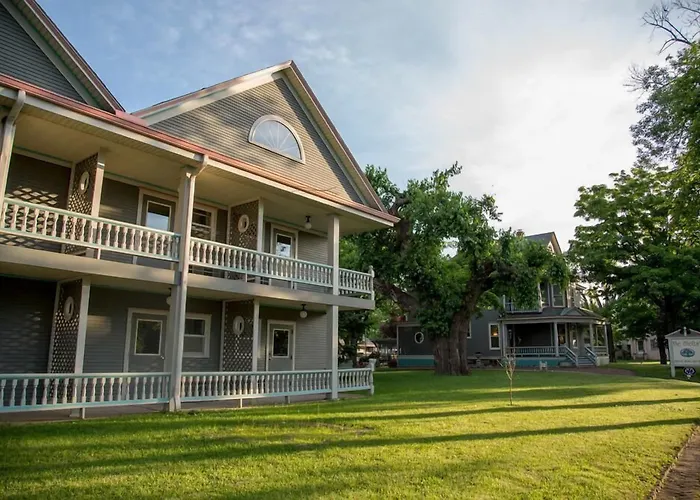 The Shelby Inn