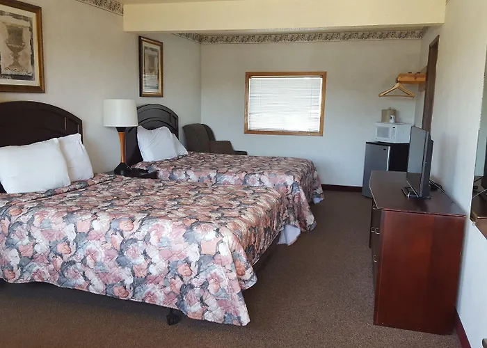 Richland Inn And Suites