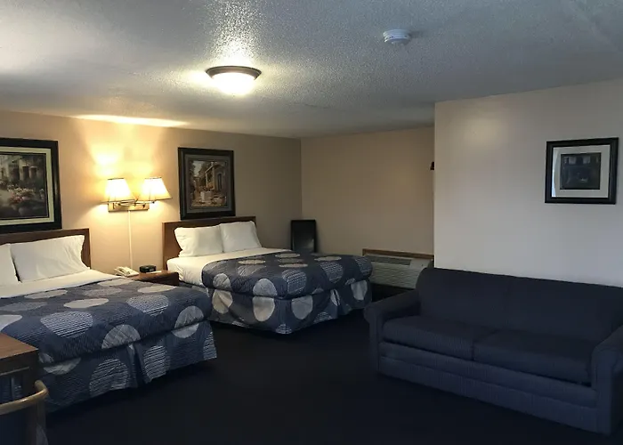 Moonlite Motel