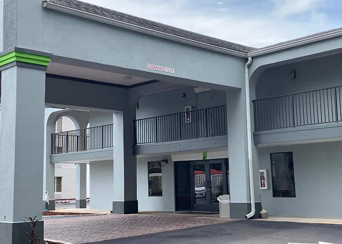Magnolia Inn Extended Stay of Kingsland