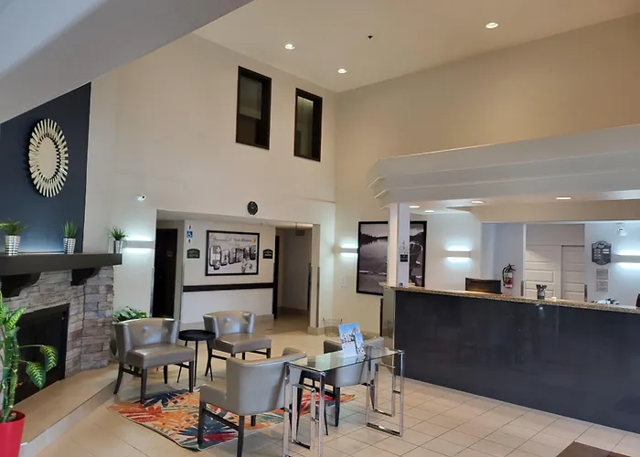 Super 8 By Wyndham Trois-Rivieres