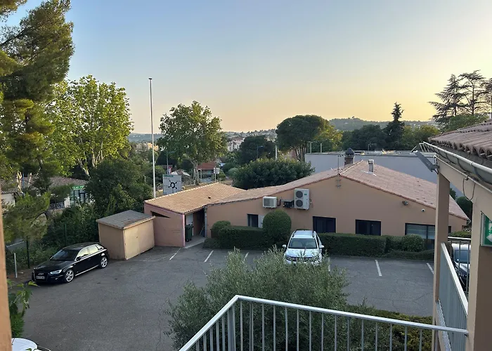 Campanile Manosque