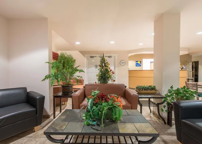 Microtel Inn & Suites By Wyndham Altus
