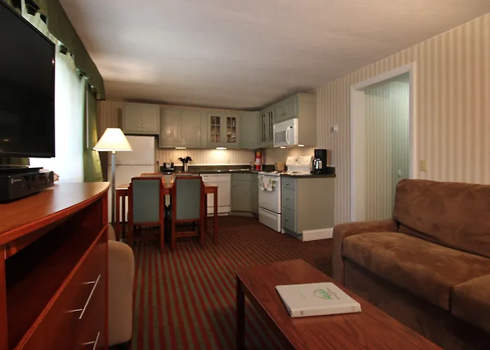 Skaket Beach Motel