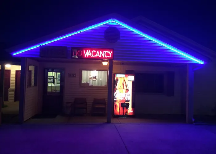 Super 7 Motel