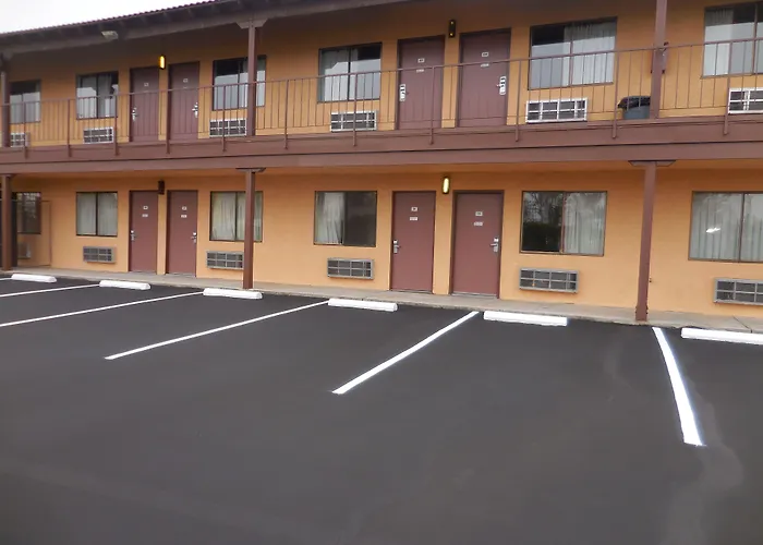 Best Economy Inn & Suites