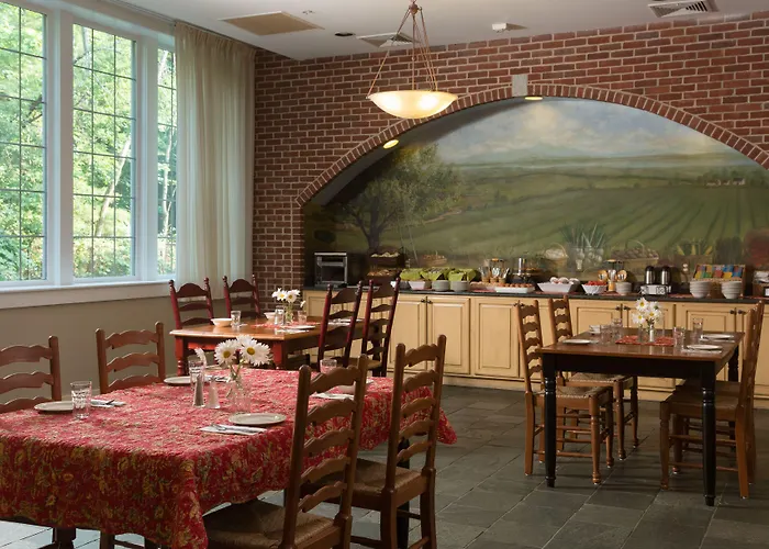 Lake Opechee Inn And Spa