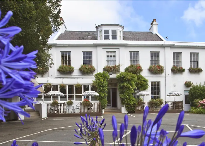 La Collinette Hotel, Cottages & Apartments