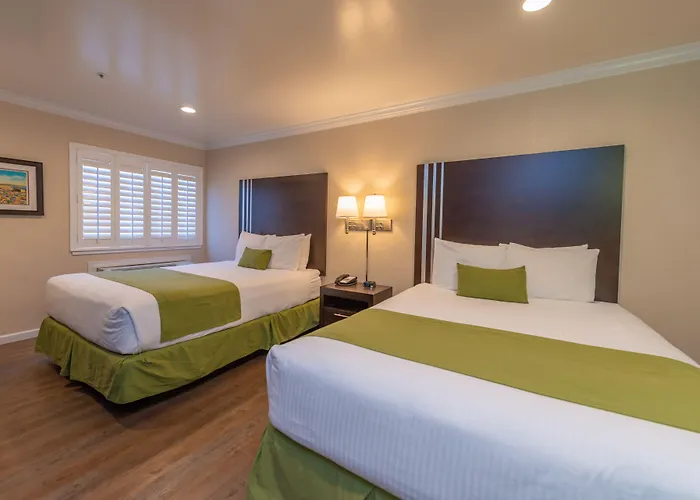 Ocean Pacific Lodge