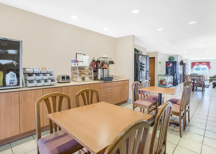 Microtel Inn & Suites By Wyndham Colfax