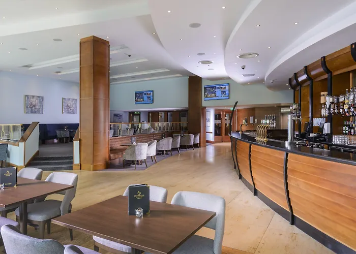 Shearwater Hotel & Spa