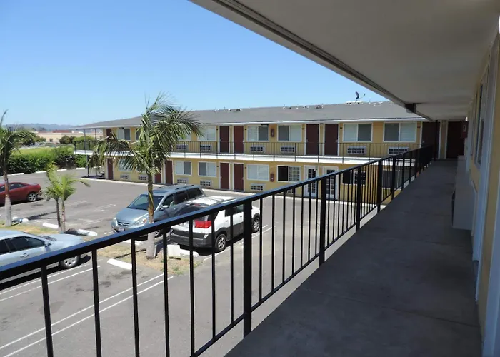 Lotus Of Lompoc - A Great Hospitality Inn