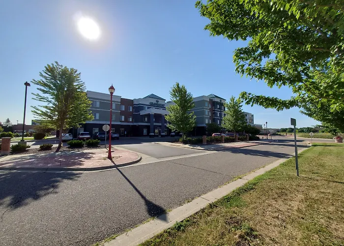 Grandstay Apple Valley