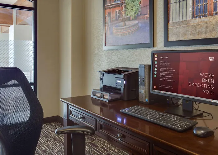 Drury Inn & Suites Las Cruces