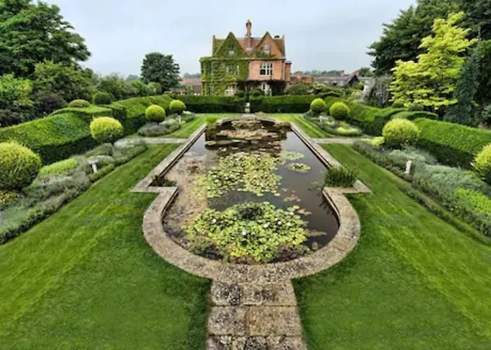 Horwood House Hotel