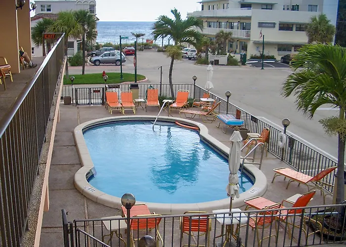 Sea Cliff Hotel