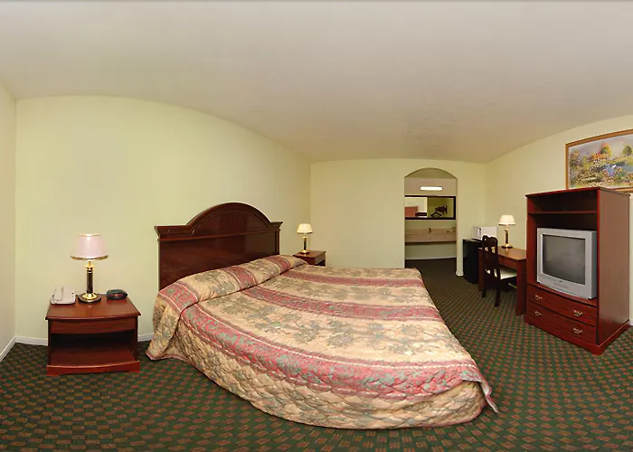 Americas Best Value Inn & Suites Hempstead
