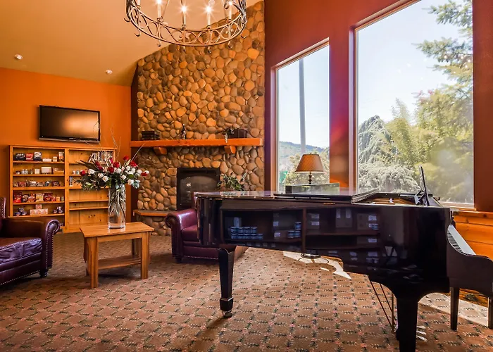 Best Western Plus Hartford Lodge