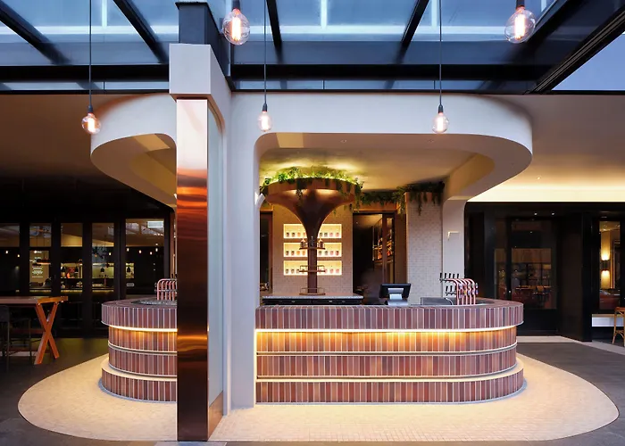 Hotel Realm