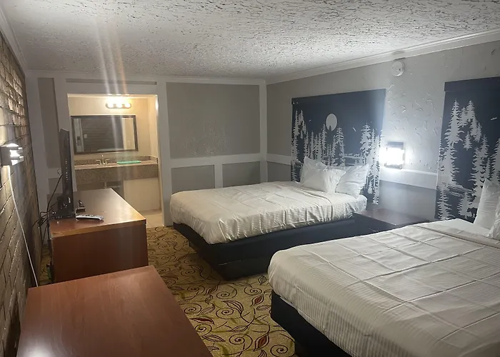 Stratford House Inn
