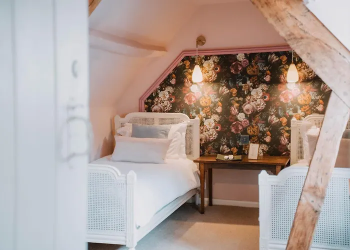 Three Cocks Hotel