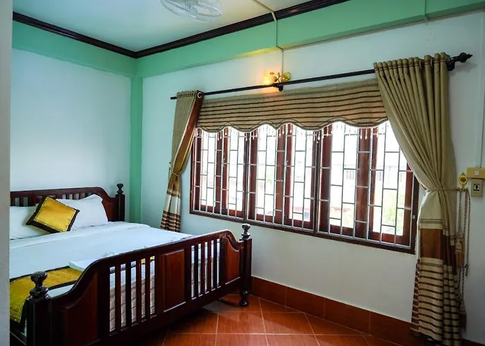 Bountang Mountain View Riverside Hotel