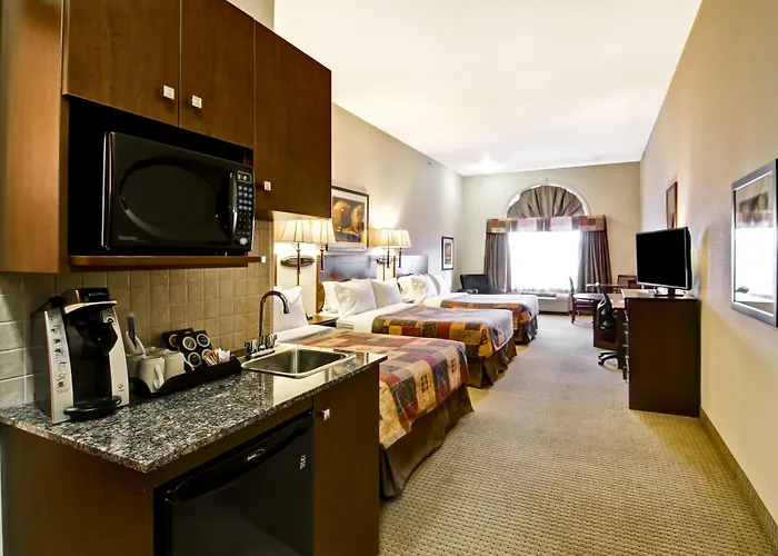 Canalta Hotel Camrose