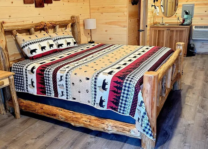 The Gold Mine Hotel Cabins