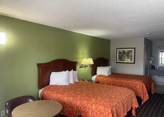 Loyalty Inn Hawkinsville