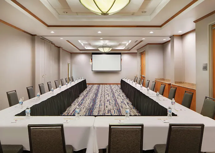 Doubletree Richmond Airport