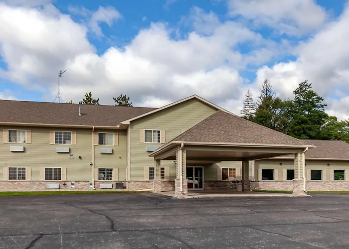 Quality Inn Redgranite