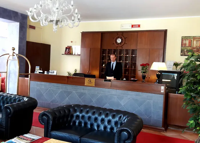 Caroline Hotel