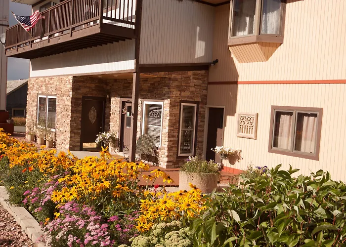 Valley Hi Hotel